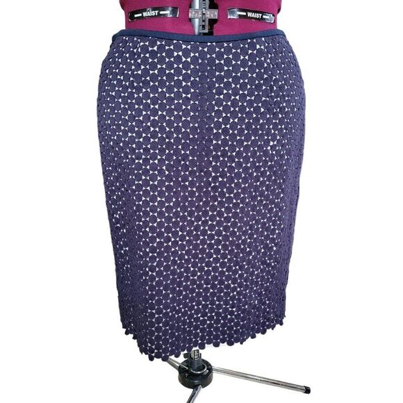Karl Lagerfeld Paris Blue Eye-Lace Top & Skirt Matching Set (Size L) - Picture 7 of 10